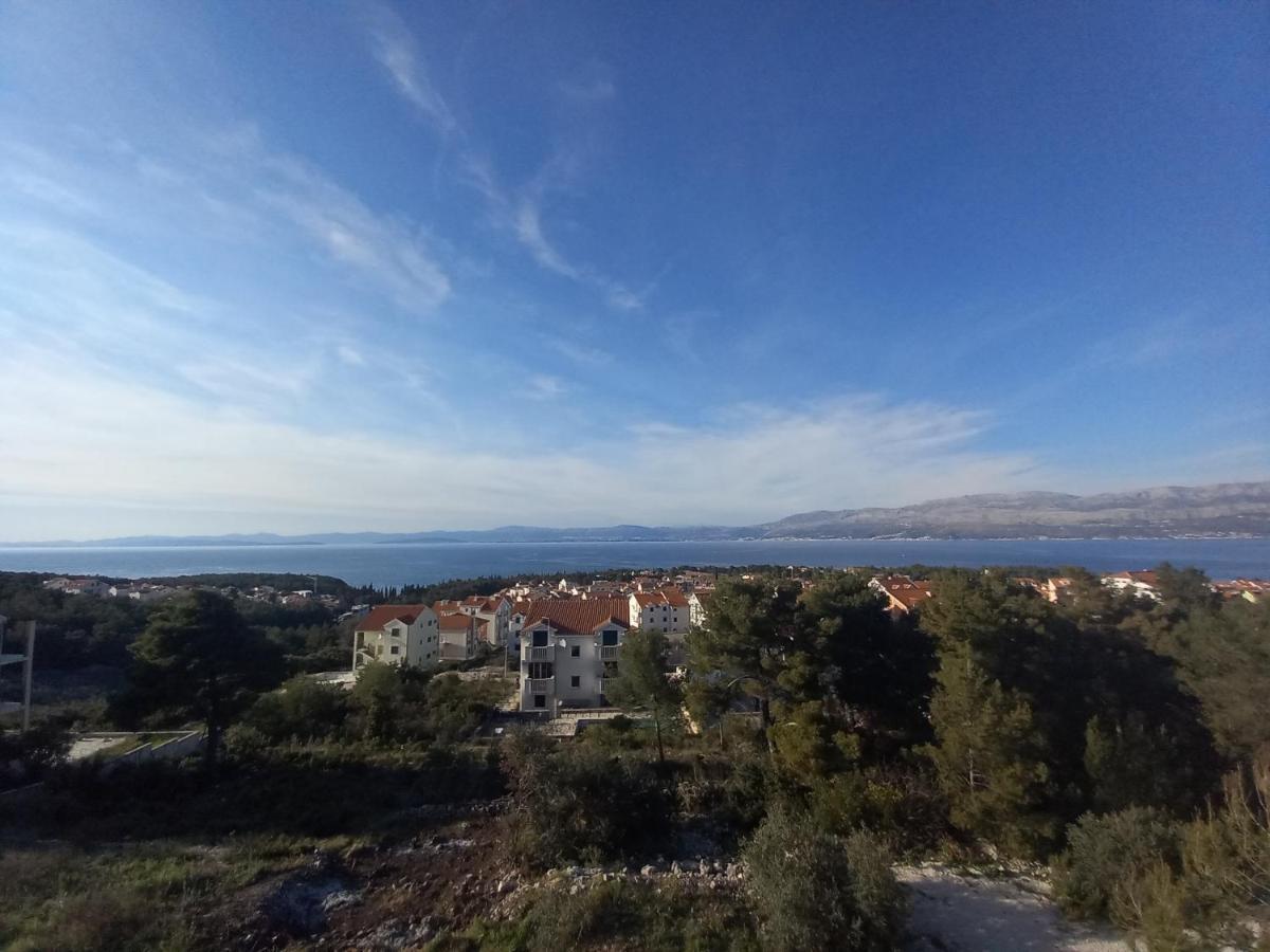 Apartamento 25 King'S Landing In Supetar Exterior foto