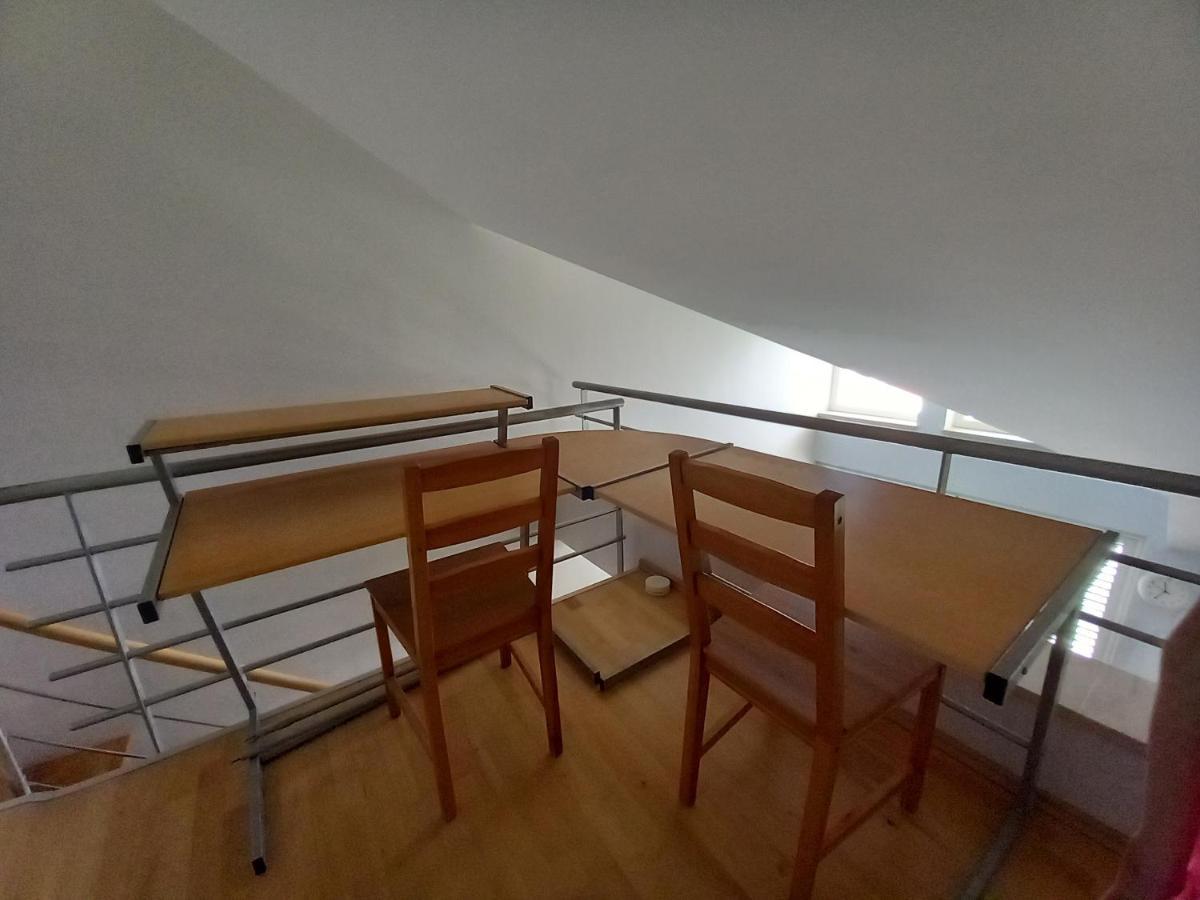 Apartamento 25 King'S Landing In Supetar Exterior foto